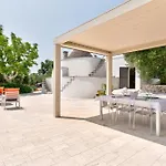 ヴィラ Trullo Il Magnifico オストゥーニ