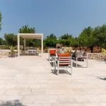 Trullo Il Magnifico ヴィラ オストゥーニ